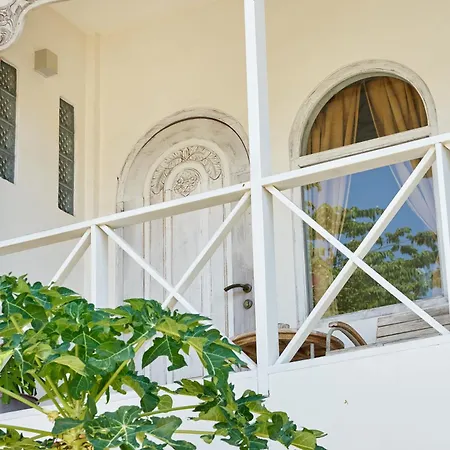 ISLA INDAH RETREAT boutique hotel