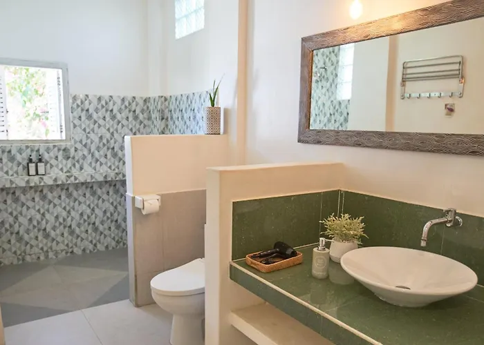 Isla Indah Retreat Boutique 3* Nusa Lembongan